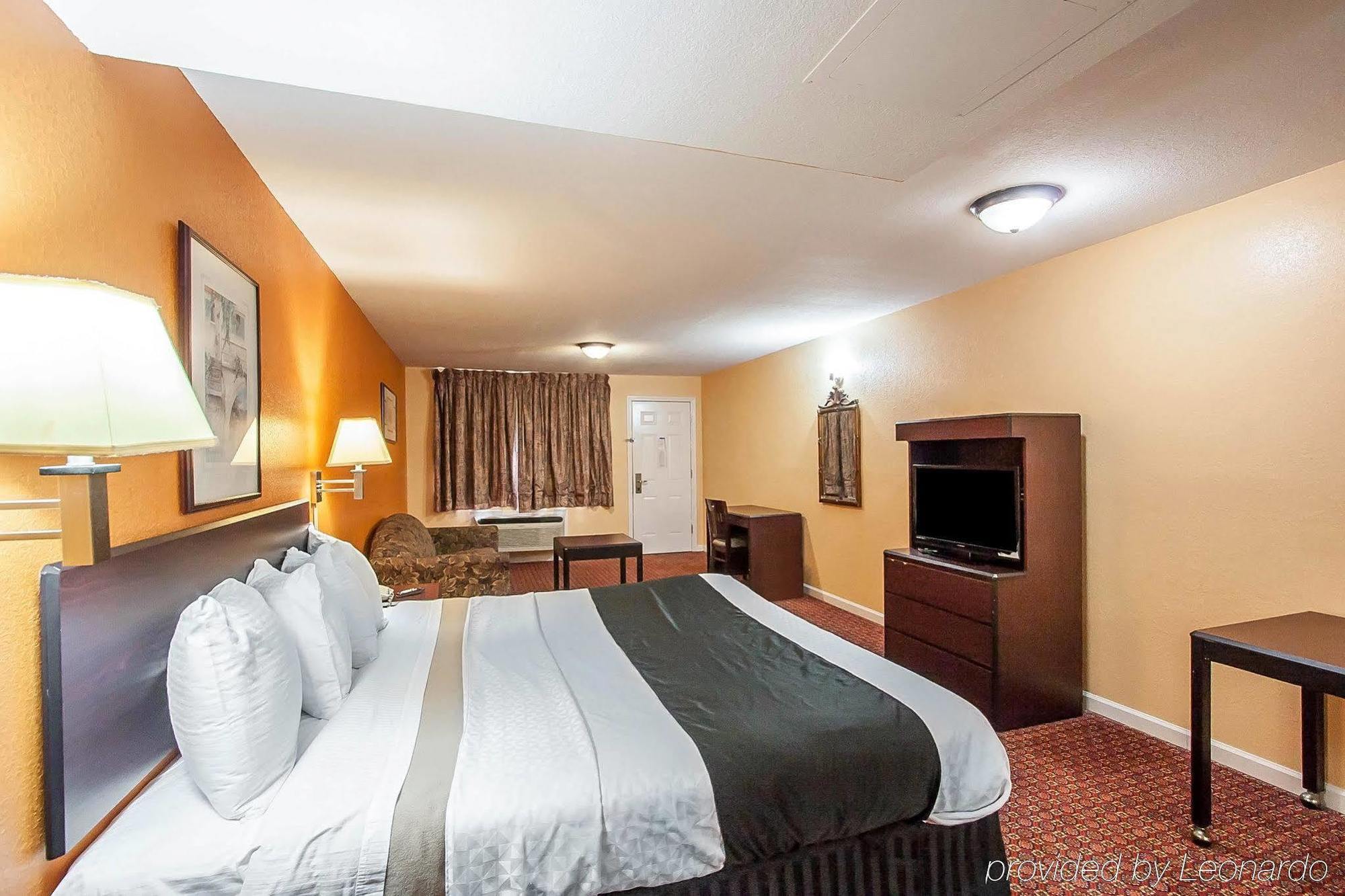 Rodeway Inn Мемфис Екстериор снимка