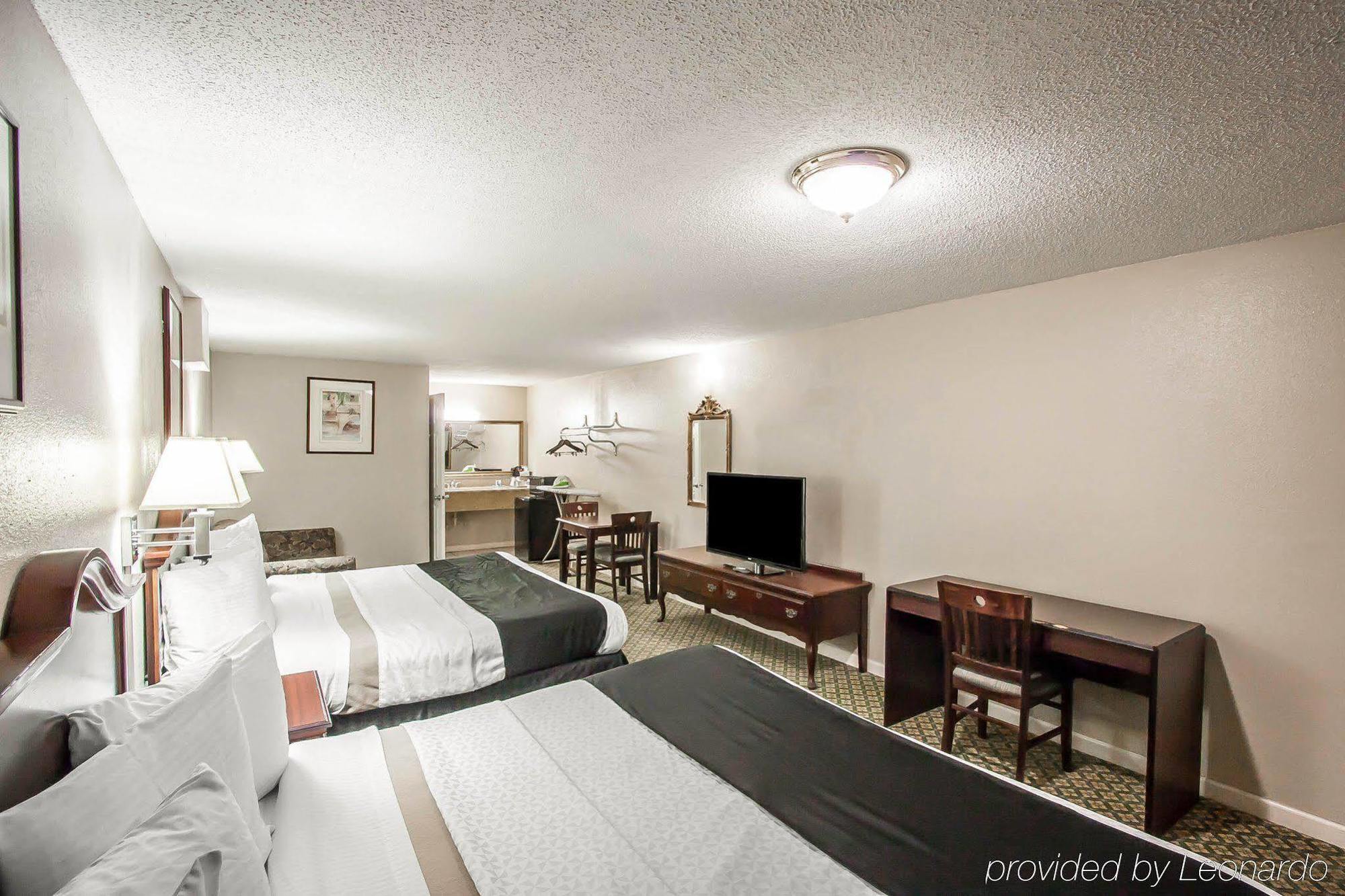 Rodeway Inn Мемфис Екстериор снимка
