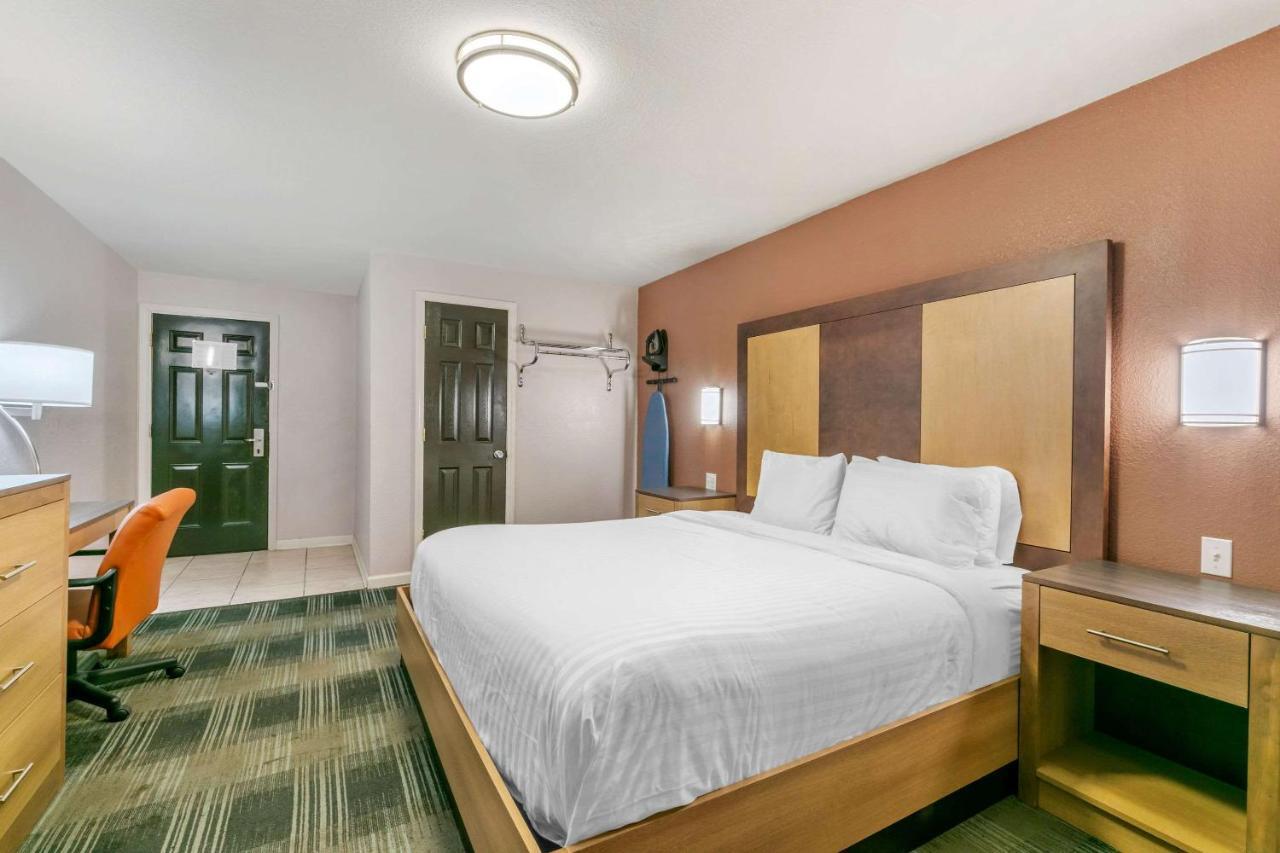 Rodeway Inn Мемфис Екстериор снимка